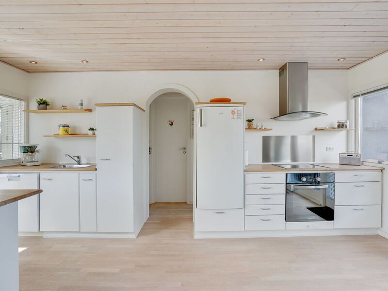 Joannes - 200M from the Sea
