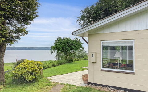 Launo - 150M to the Fjord: Bois, Tache De Bois, Planche, Dur, Chalet, Plate-Forme, Siding, Ombre, Parquet, Batiments Jardin