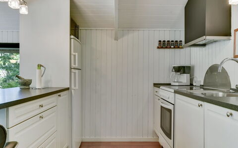 Yngve - 56.5Km from the Sea: Maison, Domicile, Toit, Chalet, Biens, Aménagement Paysager, Batiments Jardin, Siding, Ferme