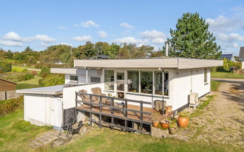 Tomine - 500M to the Fjord: Architecture, Toit, Domicile, Composite, Daylighting, Siding, Allée