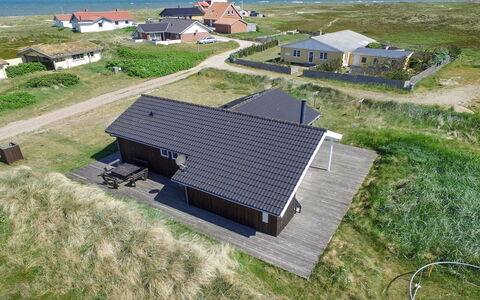 Tecumseh - 150M from the Sea: Toit, Maison, Domicile, Chalet, Biens, Village, Ferme, Cabane, Cabane, Siding
