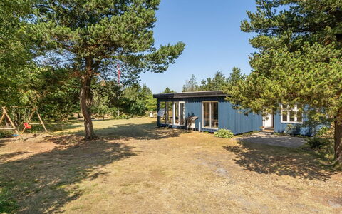Sebastian - 100M to the Fjord: Meubles, Design Intérieur, Sol, Bois, Sol, Plafond, Parquet, Chaise, Table, Éclairage