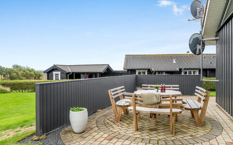 Malila - 400M to the Fjord: Maison, Toit, Domicile, Chalet, Cabanon, Batiments Jardin, Siding, Cour, Cabane En Rondins, Cabane