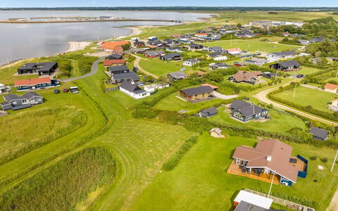 Titta - 150M to the Fjord: Maison, Toit, Domicile, Chalet, Cabanon, Batiments Jardin, Siding, Cour, Cabane En Rondins, Cabane