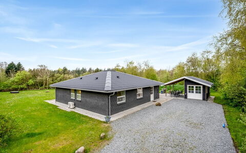 Veijo - 400M to the Fjord: Maison, Toit, Domicile, Chalet, Cabanon, Batiments Jardin, Siding, Cour, Cabane En Rondins, Cabane