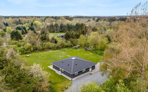 Veijo - 400M to the Fjord: Maison, Toit, Domicile, Chalet, Cabanon, Batiments Jardin, Siding, Cour, Cabane En Rondins, Cabane