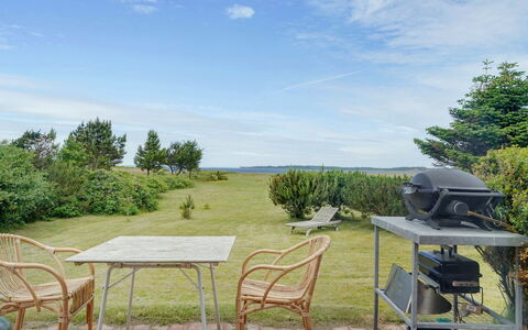 Lok - 90M to the Fjord: Bois, Toit, Architecture, Domicile, Maison, Chalet, Siding, Dur, Pente, Biens