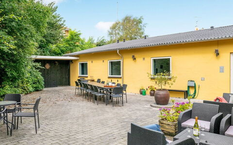 Rina - 30M to the Fjord: Toit, Maison, Lot Terre, Domicile, Chalet, Biens, Batiments Jardin, Ombre, Cabane En Rondins, Aménagement Paysager