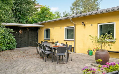 Rina - 30M to the Fjord: Toit, Maison, Lot Terre, Domicile, Chalet, Biens, Batiments Jardin, Ombre, Cabane En Rondins, Aménagement Paysager