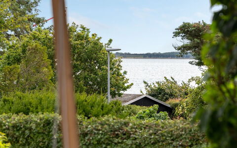 Regni - 300M to the Fjord: Zone Résidentielle, Toit, Banlieue, Allée, Biens, Cheminée