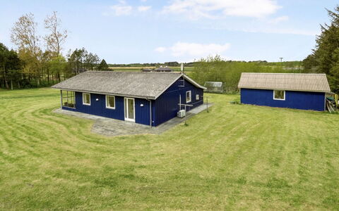 Mikkeline - 400M to the Fjord: Bois, Toit, Architecture, Domicile, Maison, Chalet, Siding, Dur, Pente, Biens