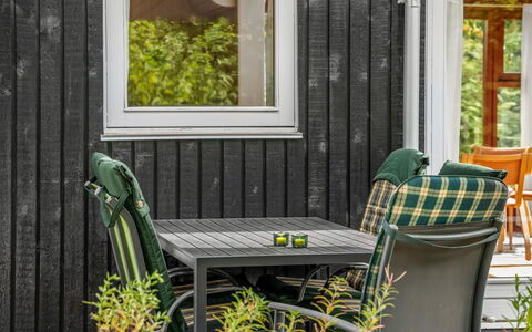 Brimi - 450M from the Sea: Bois, Meubles, Mobilier De Jardin, Pot De Fleur, Chaise, Tableau De Plein Air, Tache De Bois, Dur, Planche, Jardin