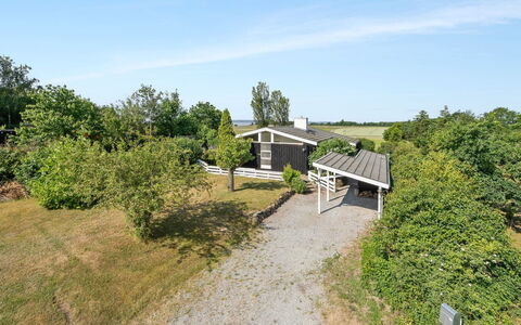 Drine - 700M from the Sea: Architecture, Toit, Domicile, Composite, Daylighting, Siding, Allée