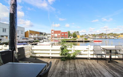 Nalle - 5M from the Sea