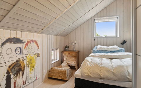 Stefani - 1Km from the Sea: Chambre, Lit, Bois, Literie, Design Intérieur, Drap De Lit, Meubles, Plafond, Domicile, Linge