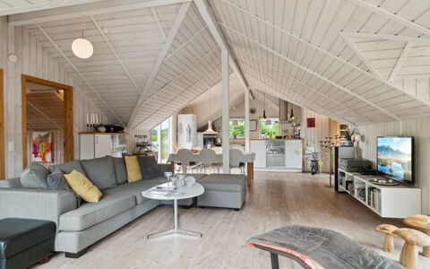 Stefani - 1Km from the Sea: Bois, Plafond, Domicile, Chalet, Parquet, Salon, Dur, Planche, Cabane En Rondins