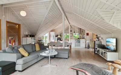 Stefani - 1Km from the Sea