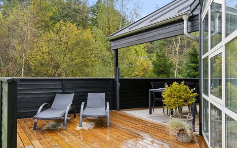 Benno - 2.1Km from the Sea: Toit, Maison, Domicile, Chalet, Siding, Biens, Allée, Batiments Jardin, Cour, Cabanon