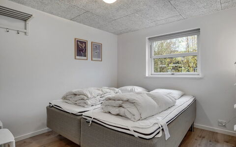 Alrike - 850M from the Sea: Piscine, Mobilier De Jardin, Meubles, Recours, Dalle, Eco Hôtel, Ombre, Chaise, Loisir, Biens
