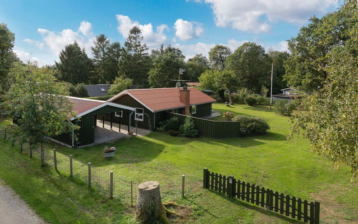 Hermand - 700M from the Sea