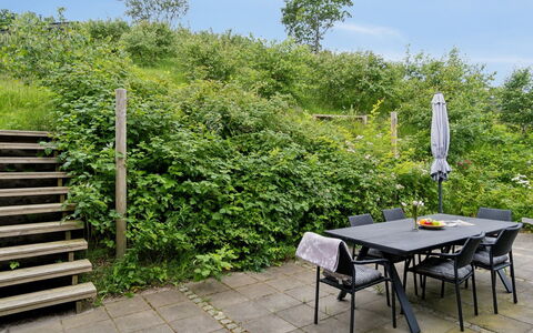 Fritze - 400M from the Sea: Piscine, Mobilier De Jardin, Meubles, Recours, Dalle, Eco Hôtel, Ombre, Chaise, Loisir, Biens
