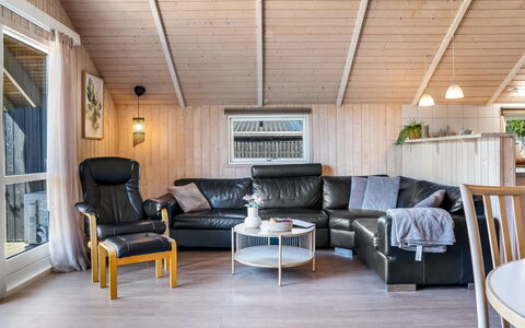 Kalli - 350M to the Fjord: Meubles, Bois, Design Intérieur, Plafond, Sol, Sol, Parquet, Domicile, Pièce, Salon