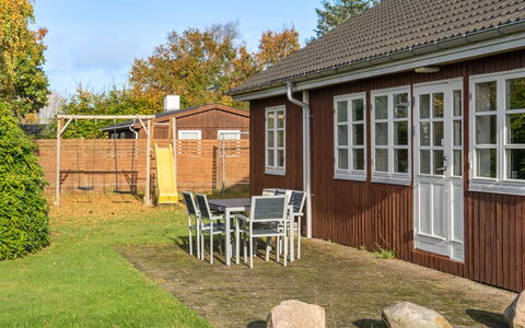 Swaver - 300M to the Fjord: Maison, Domicile, Zone Résidentielle, Chalet, Siding, Biens, Allée, Cour