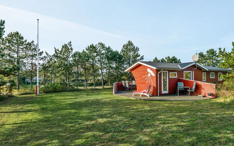 Hilleborg - 100M from the Sea: Maison, Domicile, Zone Résidentielle, Toit, Chalet, Lot Terre, Biens, Cour, Jardin, Siding