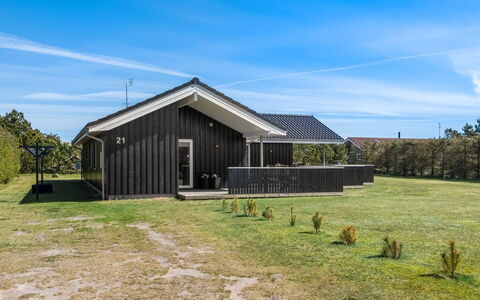Lirim - 50M from the Sea: À Déchaumer, Chalet, Maison, Toit, Domicile, Ferme, Cabane, Biens, Village