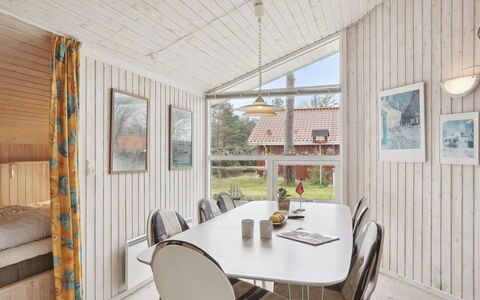 Edzard - 200M from the Sea: À Déchaumer, Chalet, Maison, Toit, Domicile, Ferme, Cabane, Biens, Village