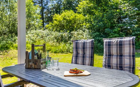 Thorketil - 1.1Km from the Sea: Maison, Toit, Domicile, Chalet, Cabanon, Batiments Jardin, Siding, Cour, Cabane En Rondins, Cabane