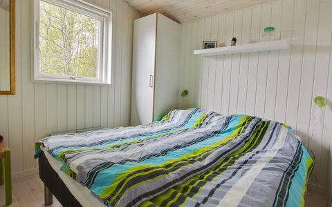 Fleur - 50M from the Sea: Bois, Tache De Bois, Planche, Dur, Chalet, Plate-Forme, Siding, Ombre, Parquet, Batiments Jardin