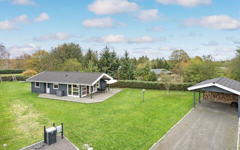 Tayler - 1.8Km from the Sea: Chalet, Cabanon, Cabane, Ferme, Prairie, Cabane, Grange, Cabane En Rondins, Batiments Jardin