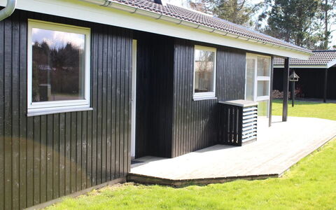 Tayler - 1.8Km from the Sea: Chalet, Cabanon, Cabane, Ferme, Prairie, Cabane, Grange, Cabane En Rondins, Batiments Jardin