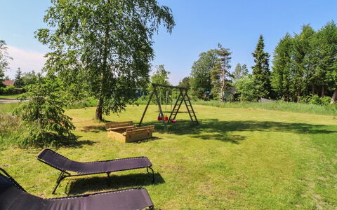 Ingalise - 500M from the Sea: Arbre, Herbe, Arbuste, Jardin, Lot Terre, Prairie, Plaine, Pelouse, Prairie