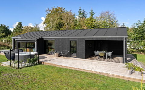 Sinna - from the Sea: Bois, Toit, Maison, Chalet, Porte, Domicile, Siding, Lot Terre, Batiments Jardin, Cabanon
