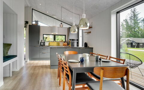 Sinna - from the Sea: Bois, Domicile, Porche, Plate-Forme, Dur, Toit, Tache De Bois, Parquet, Eco Hôtel
