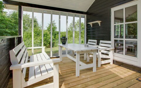 Gaetana - 1.6Km from the Sea: Meubles, Bois, Sol, Parquet, Sol, Porche, Chaise, Table, Dur, Design Intérieur