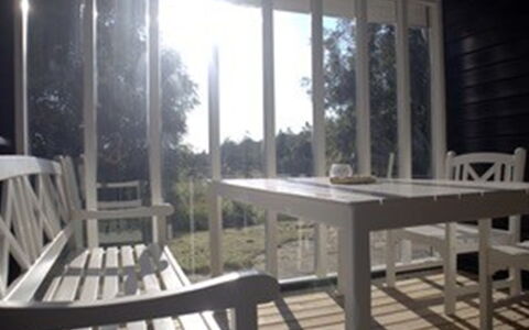 Gaetana - 1.6Km from the Sea: Meubles, Bois, Design Intérieur, Sol, Sol, Chaise, Pièce, Table, Plafond, Verre