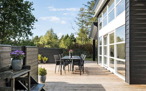 Todor - 1.1Km from the Sea: Piscine, Mobilier De Jardin, Meubles, Recours, Dalle, Eco Hôtel, Ombre, Chaise, Loisir, Biens