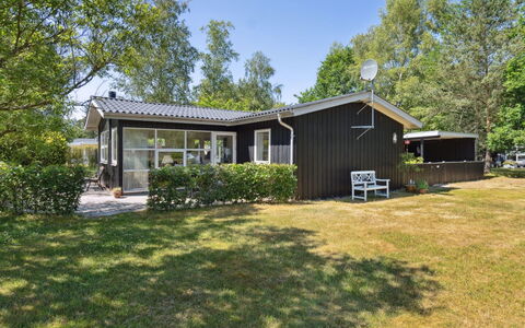 Kajo - 800M from the Sea: Maison, Toit, Domicile, Chalet, Cabanon, Batiments Jardin, Siding, Cour, Cabane En Rondins, Cabane