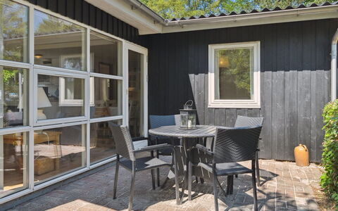 Kajo - 800M from the Sea: Maison, Toit, Domicile, Chalet, Cabanon, Batiments Jardin, Siding, Cour, Cabane En Rondins, Cabane