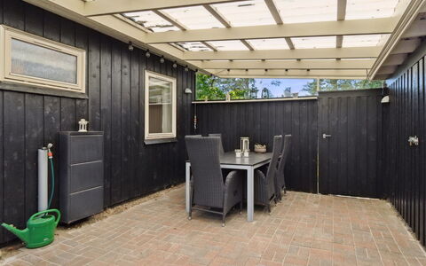 Kajo - 800M from the Sea: Maison, Toit, Domicile, Chalet, Cabanon, Batiments Jardin, Siding, Cour, Cabane En Rondins, Cabane