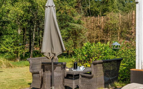 Ane - 1.7Km from the Sea: Mobilier De Jardin, Meubles, Chaise, Jardin, Tableau De Plein Air, Arrière-Cour, Ombre, Osier, Aménagement Paysager, Patio