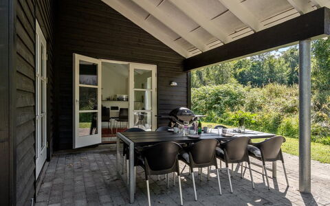 Ralda - 590M from the Sea: Architecture, Toit, Domicile, Composite, Daylighting, Siding, Allée
