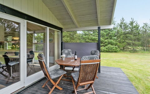Svantepolk - 1.1Km from the Sea: Maison, Domicile, Toit, Chalet, Biens, Aménagement Paysager, Batiments Jardin, Siding, Ferme