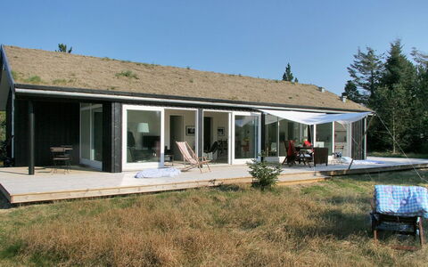 Melinda - 2Km from the Sea: Toit, Domicile, Maison, Lot Terre, Chalet, Ombre, Ferme, Porche, Biens, Cour