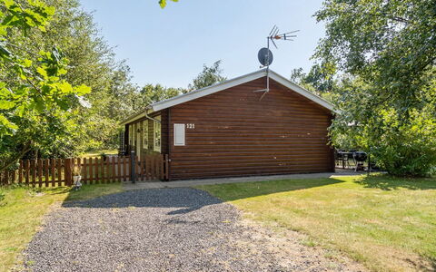 Tian - from the Sea: Bois, Domicile, Porche, Plate-Forme, Dur, Toit, Tache De Bois, Parquet, Eco Hôtel