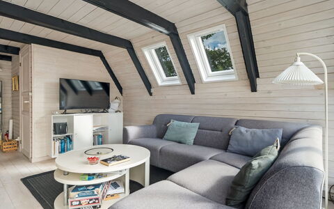 Vladanka - from the Sea: Design Intérieur, Bois, Meubles, Sol, Canapé, Sol, Domicile, Salon, Plafond, Pièce