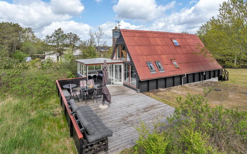 Vladanka - from the Sea: Bois, Domicile, Porche, Plate-Forme, Dur, Toit, Tache De Bois, Parquet, Eco Hôtel